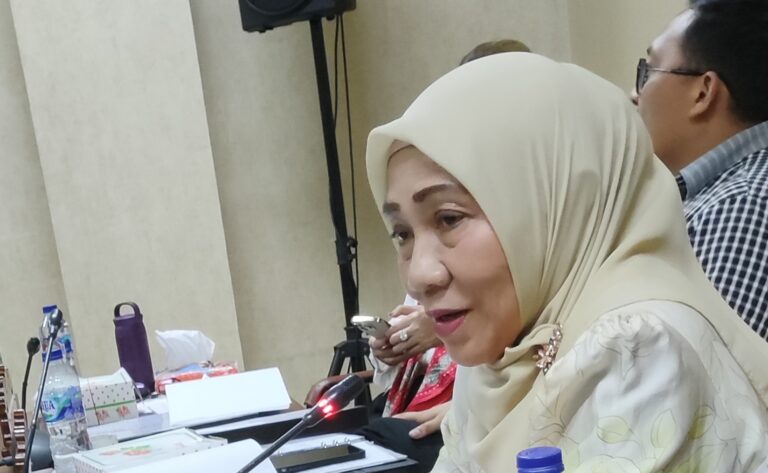 Peduli Pendidikan, Muslimah Desak Dikda  Tambah Guru Fisika dan Kimia di Bolmong Raya