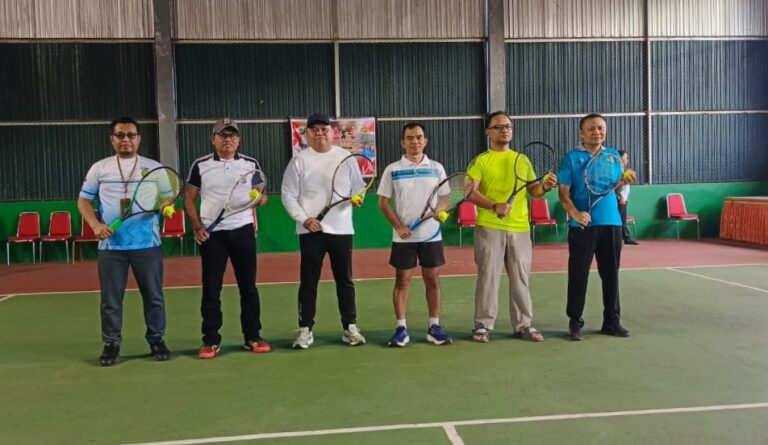 Bulahari Buka Lomba Tenis Lapangan HUT Bhayangkara Ke-79