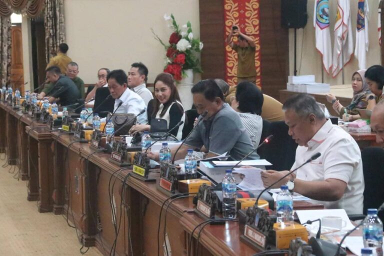 Tuntas Dibahas Bersama Banggar dan TAPD Pemprov, Lima Fraksi DPRD Sulut Dorong Ranperda Perubahan APBD 2025 Ditetapkan