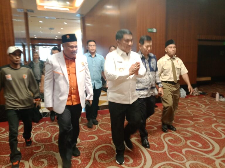 Pelantikan Dihadiri Gubernur YSK, Amir Liputo Nahkodai PKS Provinsi Sulut Masa Khidmat 2025-2030