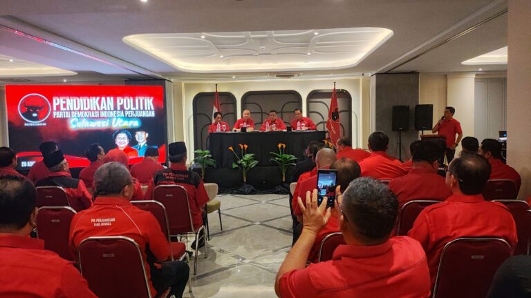 PDI Perjuangan Sulut Gelar Rakor, Olly Dondokambey : Semua Kader PDIP  Layak Dicalonkan