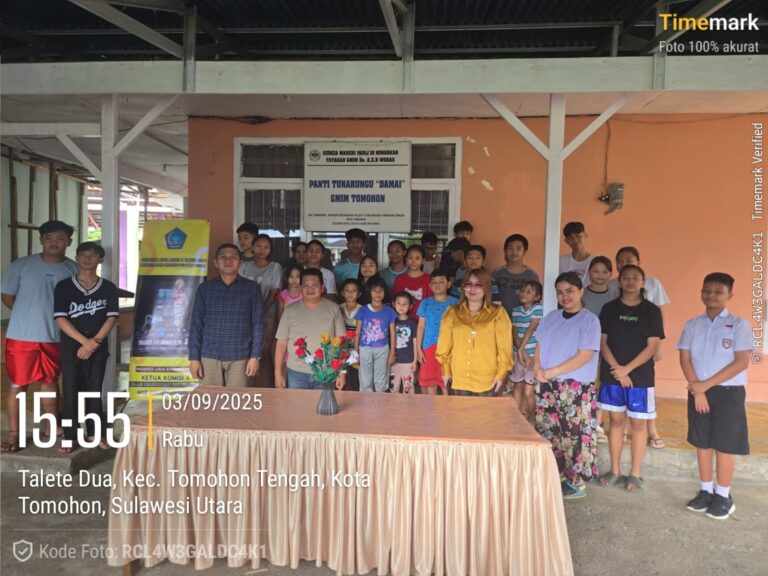Inggried Sondakh Reses Bersama Pengurus dan Anak Panti Asuhan Tunarungu GMIM Damai Tomohon