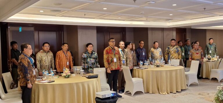 Tingkatkan Sinergi Dalam Pengelolaan Keuangan Daerah, Wakil Wali Kota Bitung Hadiri Capacity Building TP2DD se-Sulut di Semarang