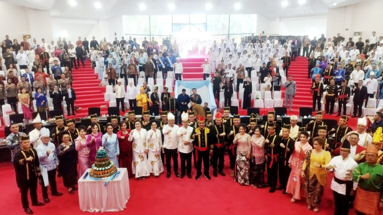 Hadiri Paripurna Peringati HUT ke 35 Kota Bitung, Gubernur Sulut: Harmonisasi Harus Jadi Landasan Pemerintahan