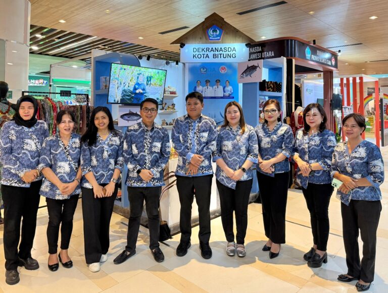 Dekranasda Kota Bitung Sukses Raih Juara Dua Stand Terbaik se- Indonesia di Bali