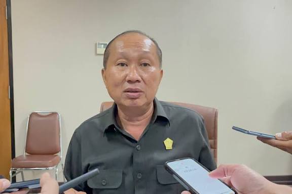 Diberitakan Tak Berizin dan Tidak Bayar Pajak Galangan Kapal, Ini Penjelasan Tonny Supit