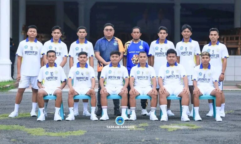 Raihan Medali Tim Sepak Takraw Sangihe
