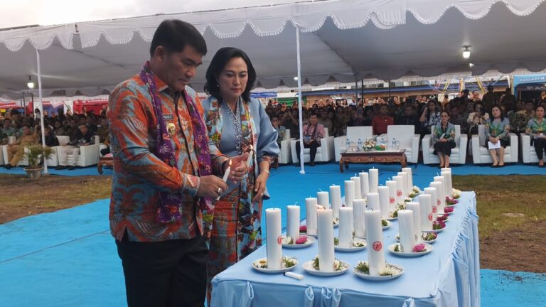 Hadiri Ibadah Natal Pemkot Bitung, Gubernur Yulius Ajak Seluruh Masyarakat Jaga Persatuan dan Menutup Tahun 2025 dengan Optimisme