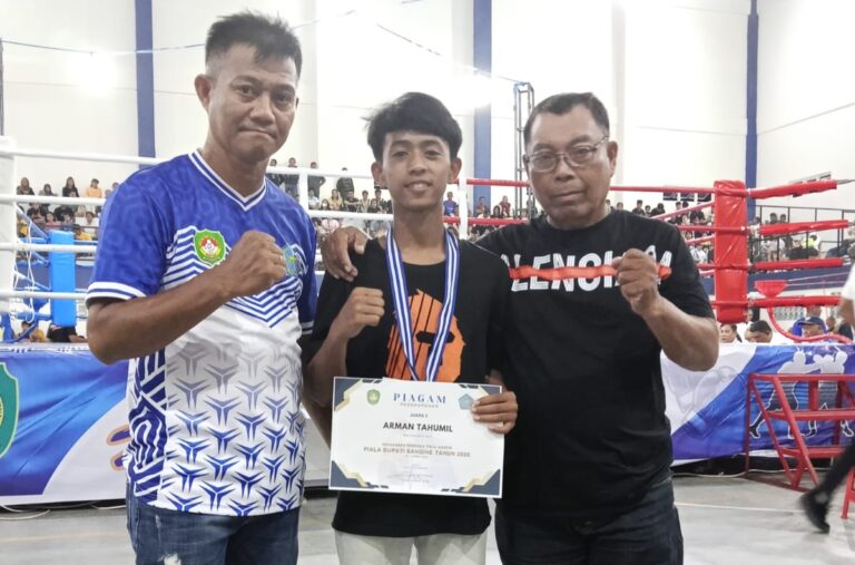 Raihan Prestasi Sasana Papendang Boxing Camp di Kejuaraan Tinju Amatir Bupati Cup 2026