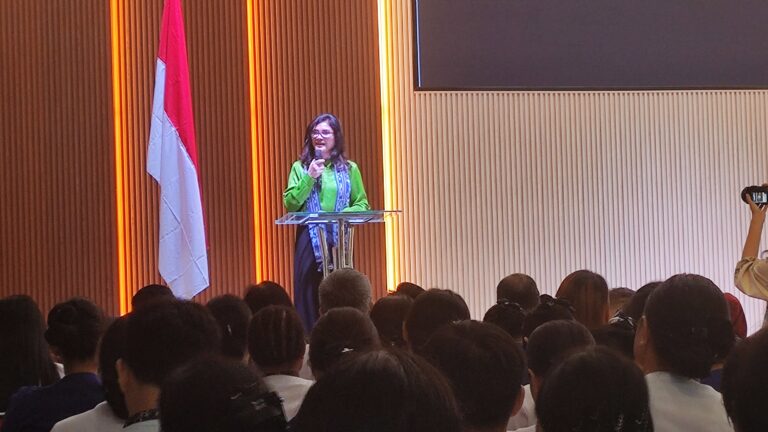 Semua Persyaratan Terpenuhi, Felly Runtuwene : Unklab Layak Buka Jurusan Fakultas Kedokteran