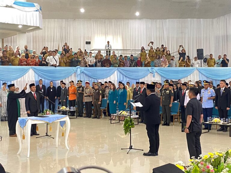 Tahlis Gallang Sah Sekprov Sulut Definitif, Gubernur Yulius Minta Perkuat Koordinasi Lintas Sektor