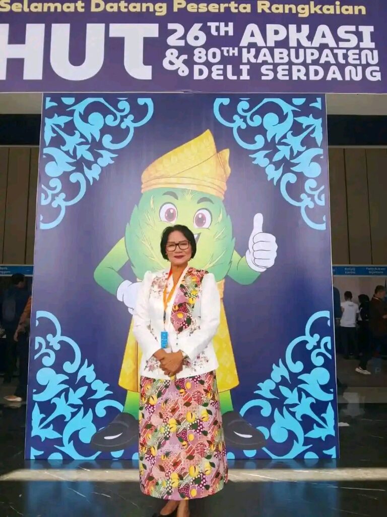 Ketua TP-PKK Kabupaten Kepulauan Sitaro Hadiri Peringatan HUT APKASI ke-26 di Deli Serdang