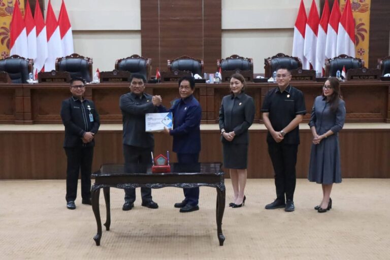 DPRD Sulut Setuju Ranperda Pertanggungjawaban Pelaksanaan APBD Provinsi Sulut Tahun Anggaran 2025 Jadi Perda