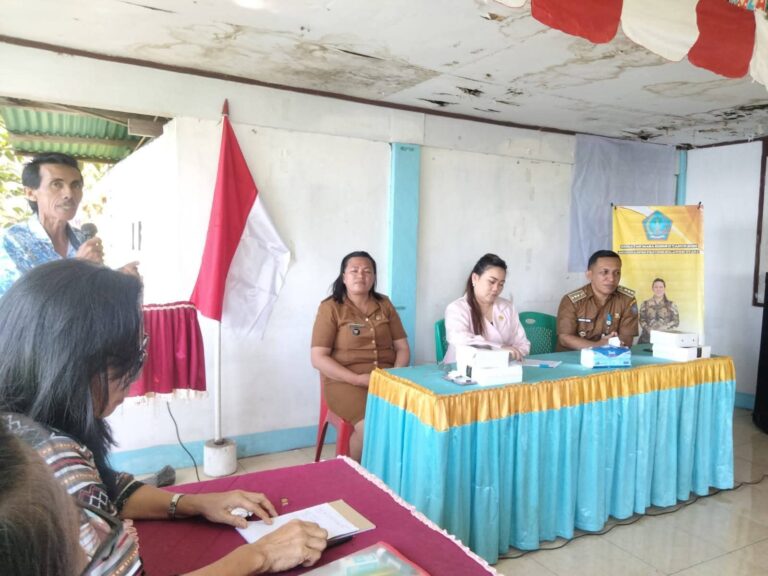 Turun Reses di Kampung Kawahang Siau Barat Utara, Ini Yang Disampaikan Masyarakat ke Vioneta Kuera