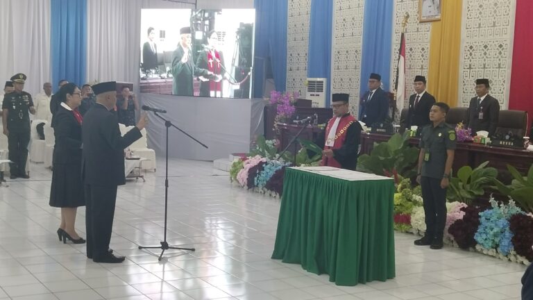 DRT Jabat Ketua DPRD Sangihe