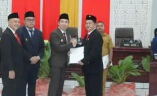 Febrima T Angow Dilantik Anggota DPRD Sangihe
